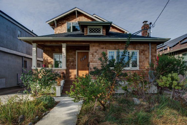 Berkeley Bungalow Grows Up front ext