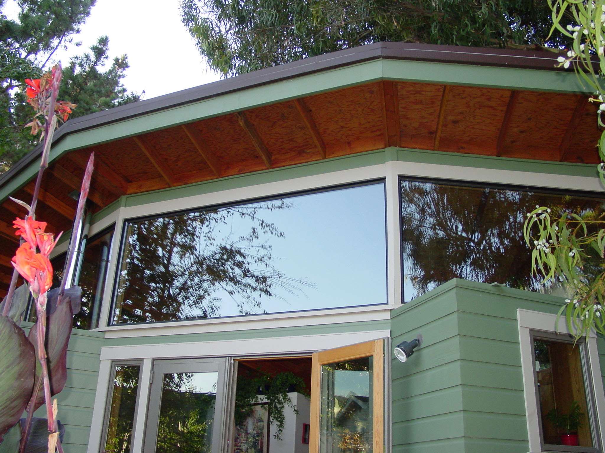 Backyard Cottage clerestory + roof