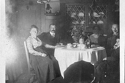 Berkeley Bungalow historic Dining Room